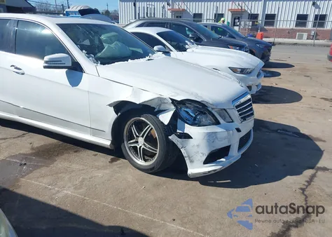 2013 Mercedes-Benz E 350 Bluetec из США, поврежденный, VIN WDDHF2EB3DA727985